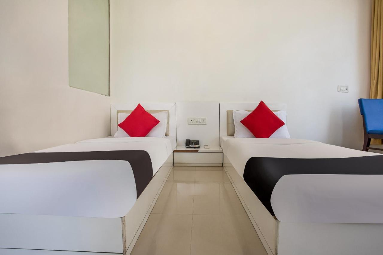 Capital O 35557 Hotel Aura Mumbai Luaran gambar