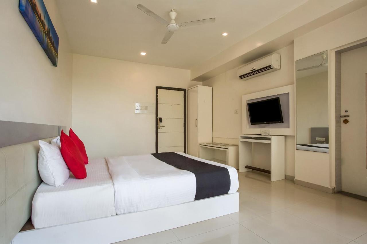 Capital O 35557 Hotel Aura Mumbai Luaran gambar