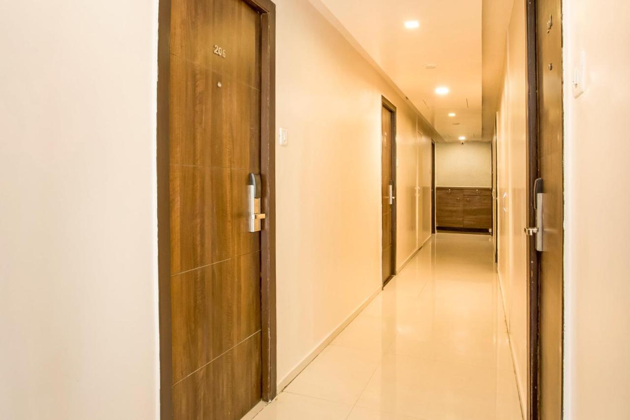 Capital O 35557 Hotel Aura Mumbai Luaran gambar