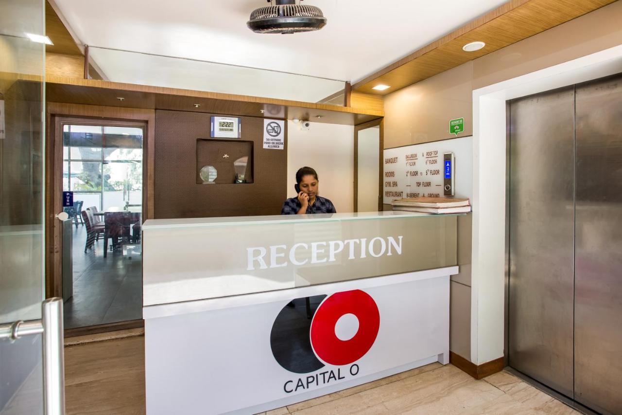 Capital O 35557 Hotel Aura Mumbai Luaran gambar