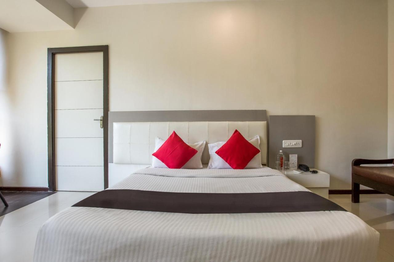 Capital O 35557 Hotel Aura Mumbai Luaran gambar