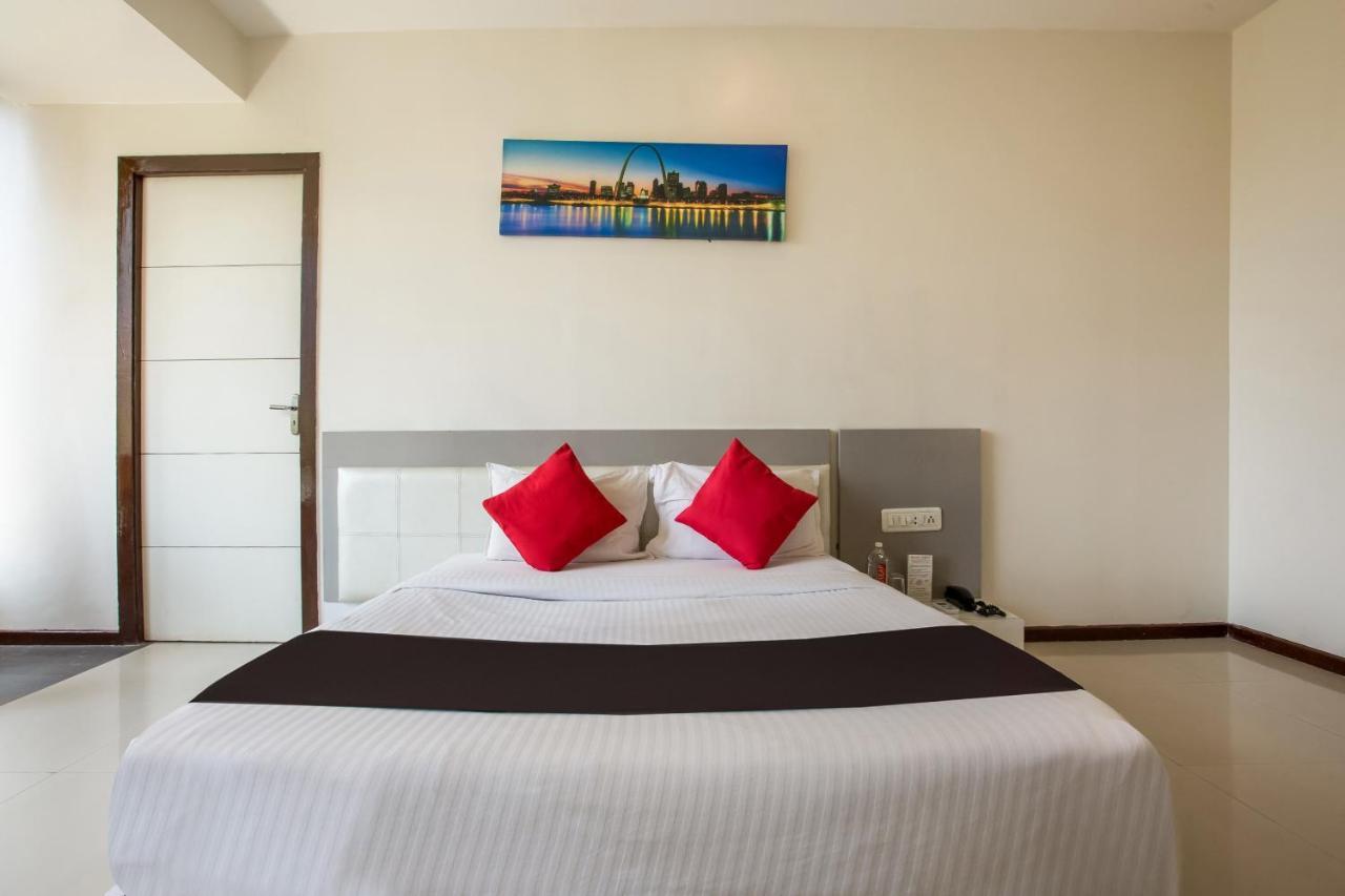 Capital O 35557 Hotel Aura Mumbai Luaran gambar